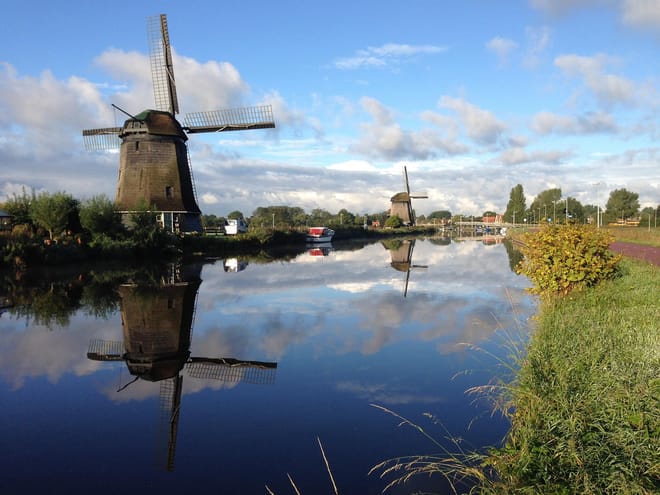 Private tour of Zaandam and its Lego, Schermerhorn and Alkmaar houses Architecture, mills, polders and cheese tradition 5