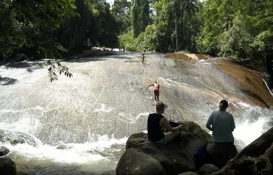 Waterfalls Jeep Tour