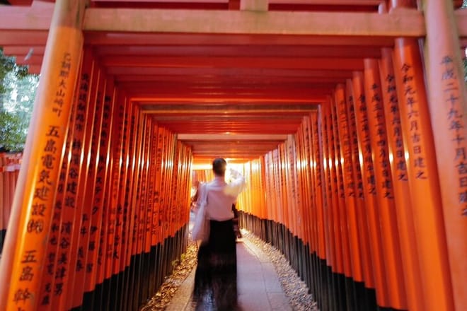 Kyoto Fushimi Inari Night Walking Tour 7
