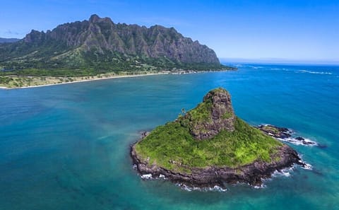 Private Oahu Circle Island Adventure Tour with USS Missouri