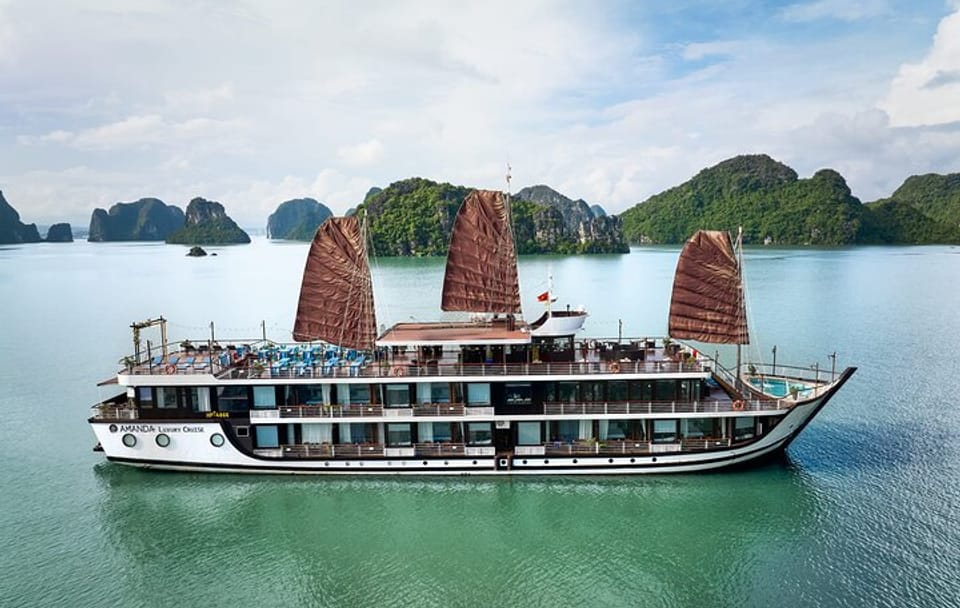 2 Days All Inclusive Luxury Cruise Trip to Lan Ha Bay from Hanoi
