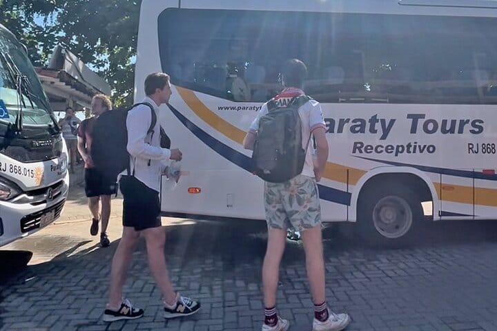 From Paraty: shared transfer to hotels in Rio de Janeiro 4