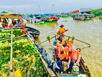Cai Rang Floating Market and Mua Xuan Nature Reserve Tour