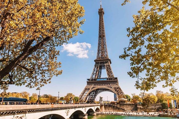 Two-hour Paris Tour including short walk and one hour Seine Cruise 4