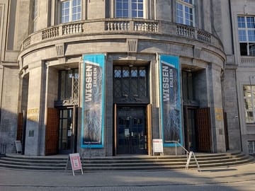 Guided Tour of the Deutsches Museum of Technology in Munich