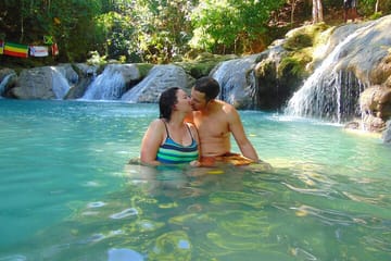 1 Hour River Bamboo Rafting and Limestone Foot Massage from Montego Bay