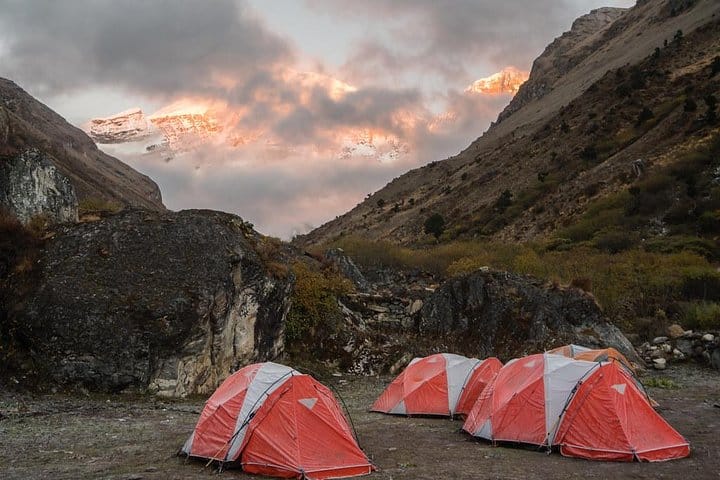 19 Days Mera Peak Climbing & Expedition – One Life-Changing Himalayan Adventure