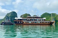 Cozy Boutique Cruise Visit Lan Ha Bay &amp; Cat Ba Island from HANOI