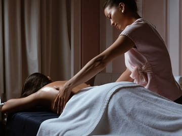 Cleopatra Spa Bath and 45-Minute Massage in Hurghada