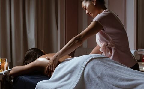 Cleopatra Spa Bath and 45-Minute Massage in Hurghada
