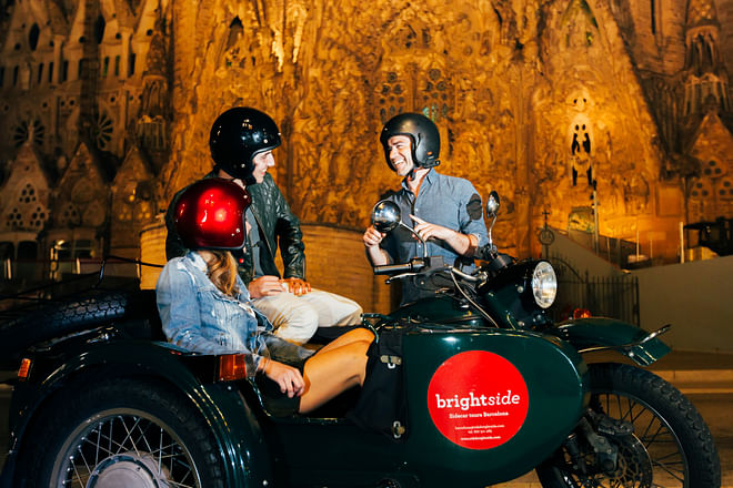 Night Tour of Barcelona on Sidecar Motorcycle