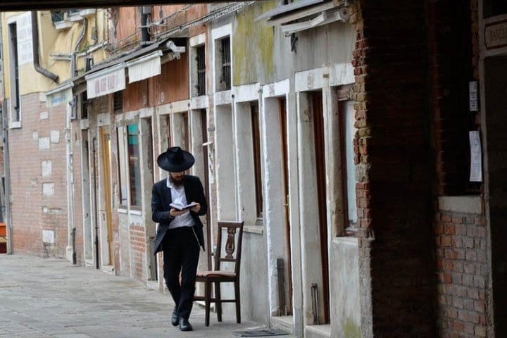 Walking Tour of Venice with Mini Cruise 6