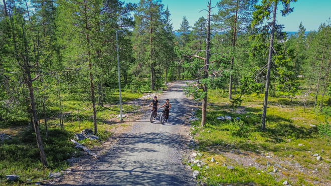 StayLapland Electric Fatbike tour in the wilderness in Rovaniemi, Lapland