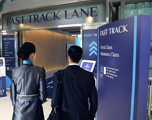Guided Fast-Track Immigration Service: Bangkok Don Mueang Airport