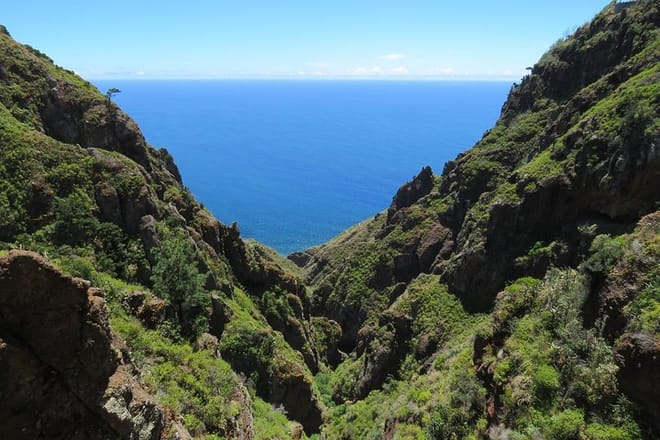 Craters of Fire - 4X4 Full-Day Tour 6