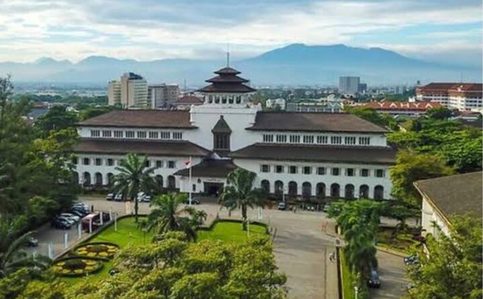 Private Guided ATV Tour of Volcanoes and Stony Bubbles in Bandung