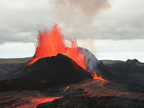Private Grand Volcano Site Hiking Tour , photo 6