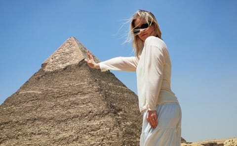 Grand Egyptian Museum and Giza Pyramids Tour with Lunch
