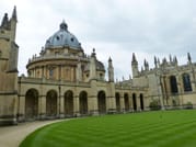 Oxford, Shakespeare Country & Warwick castle private Tour 6