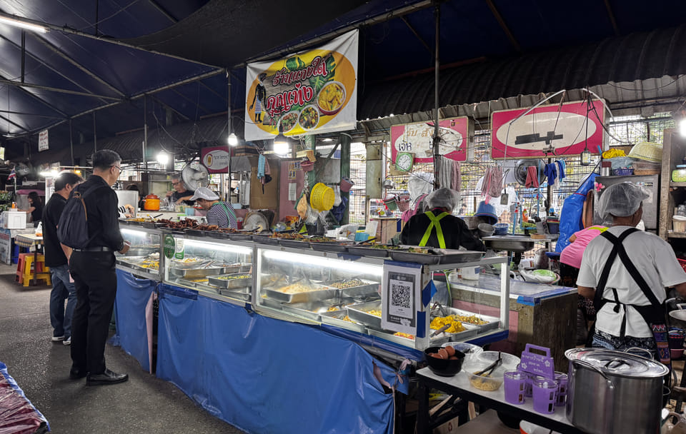 Taste of Rattanakosin: Old Town Morning Food Tour