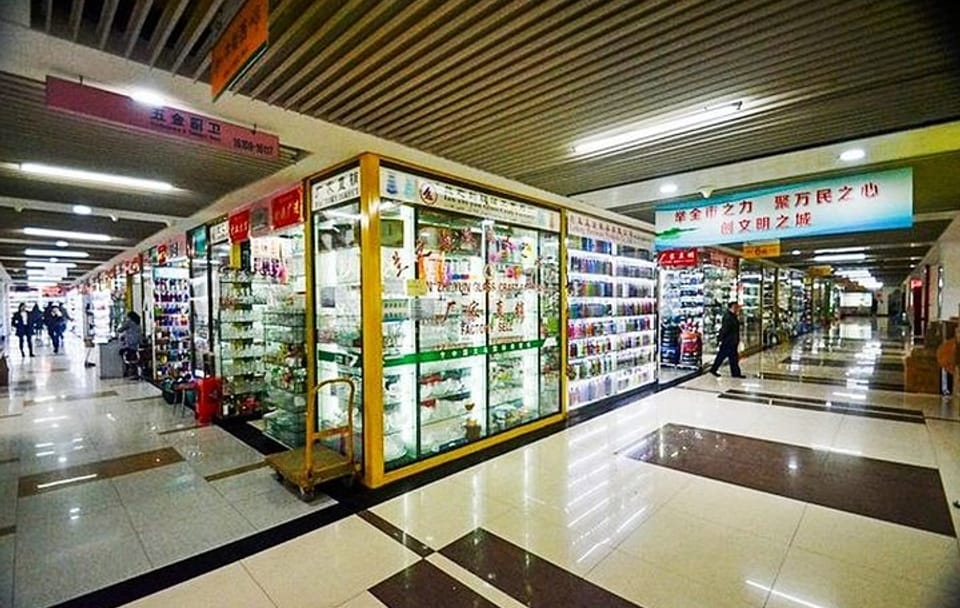 Private English Guide for Yiwu Trade City Factory Visits