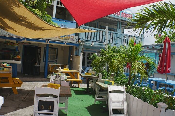 Pick up & Drop off Transfer From Anywhere in Nassau to Arawak Cay