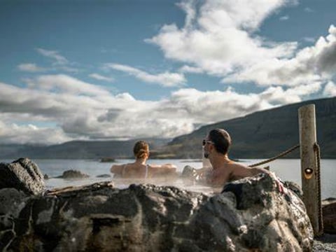 Private transfer Hvammsvik Hot springs  (entrance fee not included)