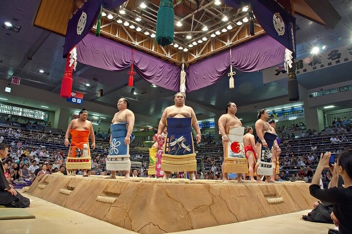 Sumo Tournament Experience in Nagoya