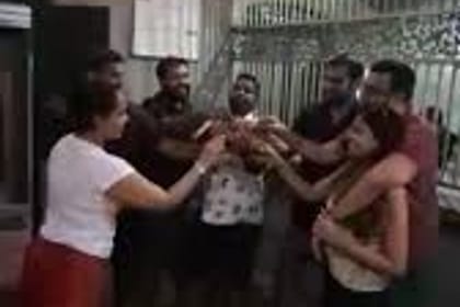 Galle: Fort Nightlife Tour with Arrack Tasting & Snacks