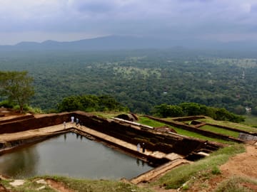 Eight-Day Adventure Tour of Colombo, Sri Lanka
