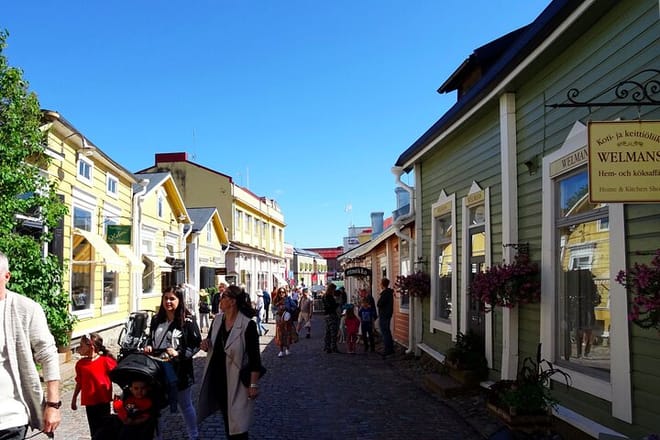 Private National Park and Porvoo Old Town tour from Helsinki 9
