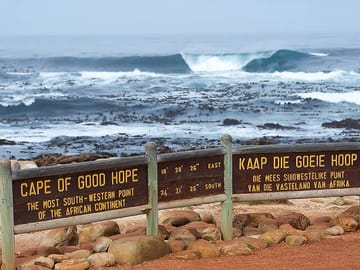 Cape Town Coastal Tour: Cape Point, Penguins, and Scenic Views