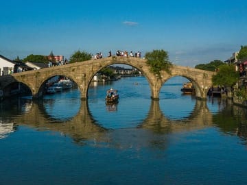 Shanghai Private Tour, Zhujiajiao Water Town and Scenic Boat Ride