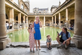 Stonehenge,Roman Bath & Salisbury Cathedral Private Tour