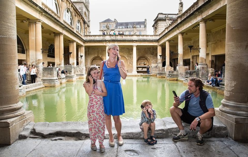 Stonehenge,Roman Bath & Salisbury Cathedral Private Tour