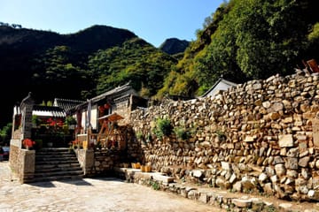 Visit Ming Dynasty Village Cuandixia and Liulichang Culture Street
