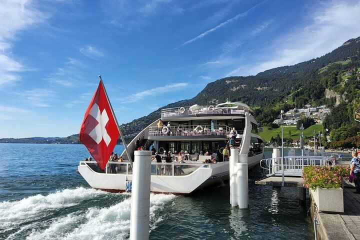 4 Days Swiss Alps Tour Zermatt, Jungfrau Region and Hidden Gems