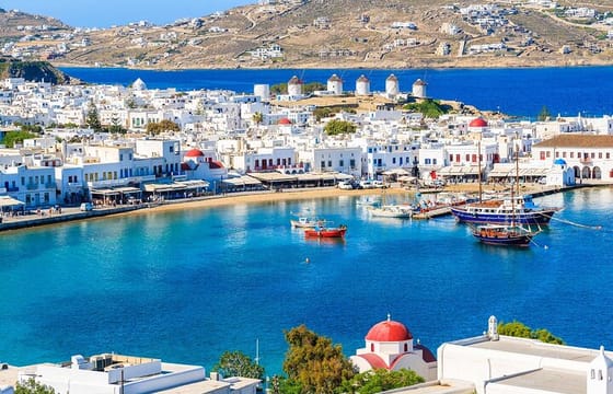 Walking Mykonos Town & Thalas Beach w/ Sunbeds & Transportation
