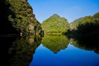 Trang An boat trip - Bai Dinh pagoda day Trip 1