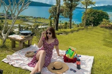 Bali Eco Walking Tour at Beratan Lake with Authentic Lunch