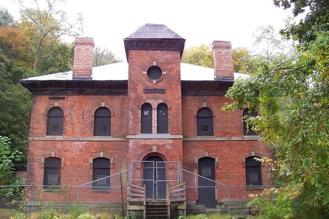 Hudson Valley Escape: Cold Spring & River Views Day Tour