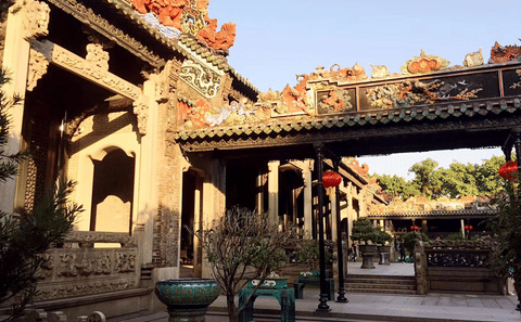 Guangzhou One-Day Cultural Tour: Chen Clan Hall and Baiyun Mountain