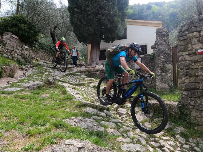 E-Bike Tour from Malcesine to Campo, the Ghost Village photo 4