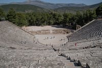 6 Day Private Tour around Greece 1