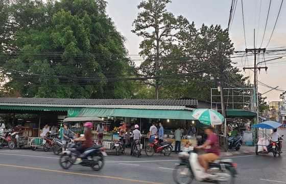 Private Phuket Taste And Walk Tour