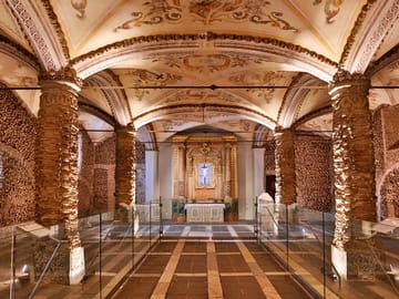 Évora and Alentejo Wine Tour from Lisbon with Chapel of Bones