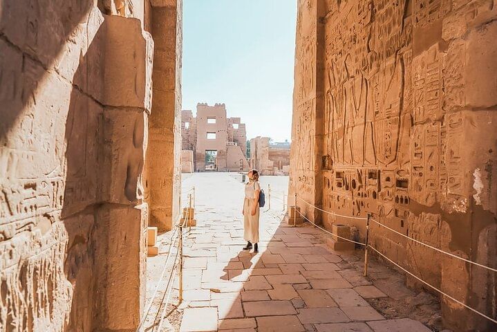 Full-Day Private Tour to Cairo from Hurghada by Bus
