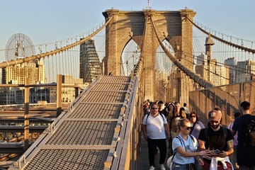 Brooklyn Landmarks Tour: Bridge, Dumbo, and Coney Island