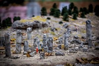 Guide and Entrance for the Mini Bulgaria Park near Veliko Tarnovo 2