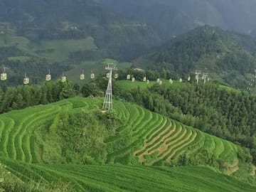 1-Day Longji Terrace Fields-Pingan village Tour with the English Speaking Driver